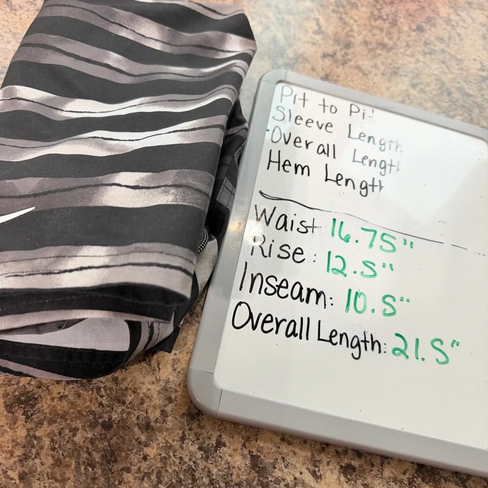 Nike Mens Board Shorts XL Black Grey Striped Swim Trunks NESS9462-001